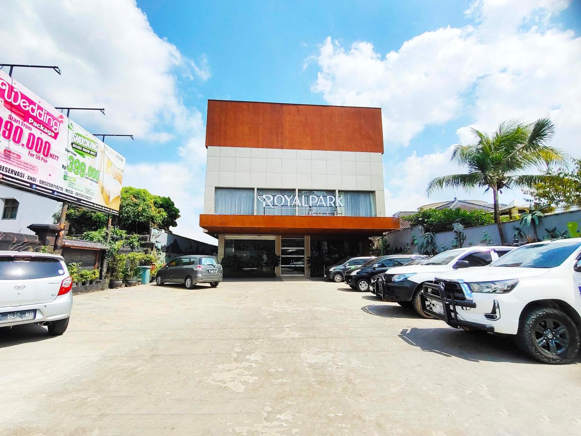 Royal Park Hotel Samarinda Luaran gambar