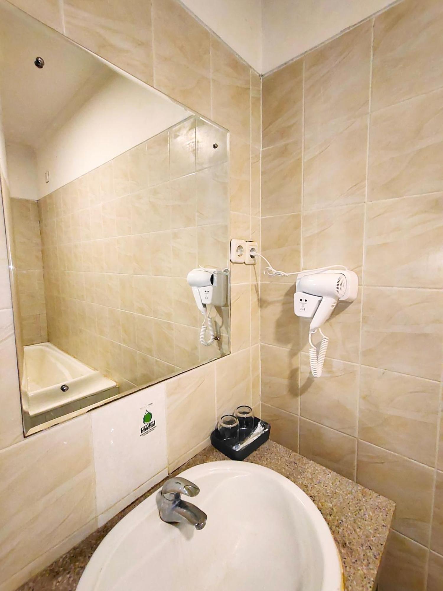 Royal Park Hotel Samarinda Luaran gambar