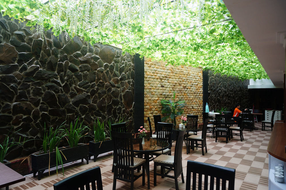 Royal Park Hotel Samarinda Luaran gambar