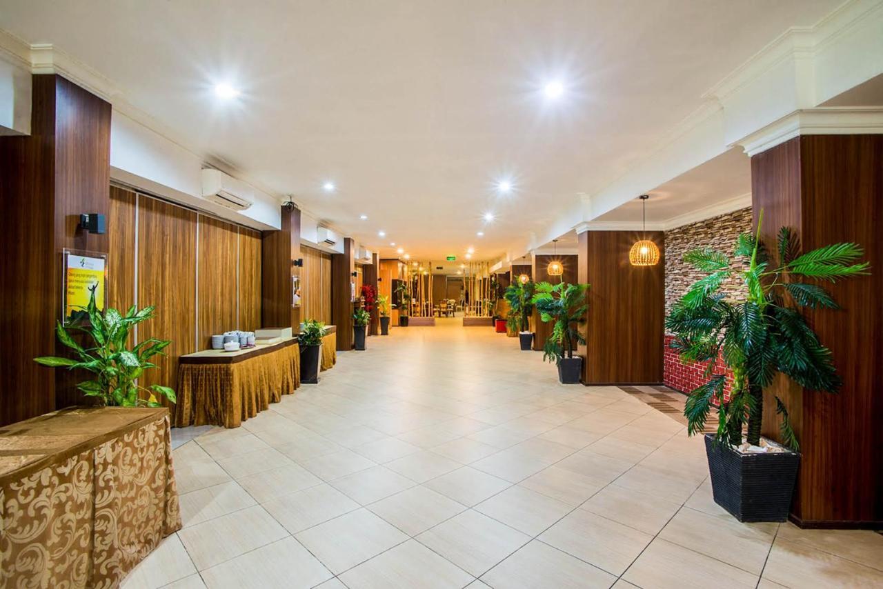 Royal Park Hotel Samarinda Luaran gambar